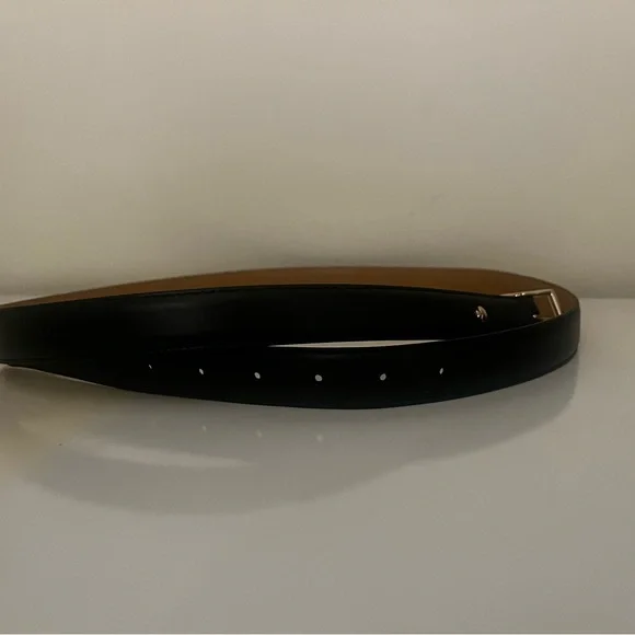 Sleek Black Leather Kate Spade Belt - Picture 8 of 9